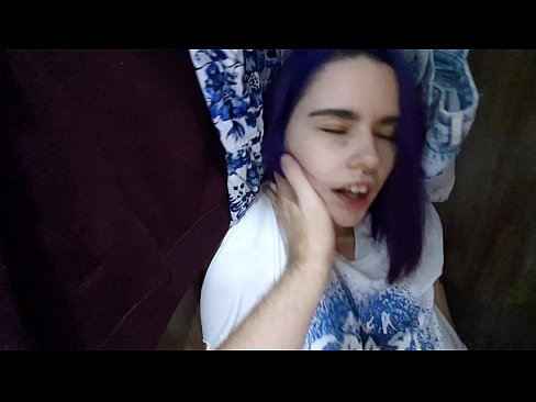 ❤️ Natagpuan ang aking kapatid na babae sa aparador at tinulungan ang kanyang cum ❤️❌ Fucking video  sa tl.fashiontee.top ❌️❤